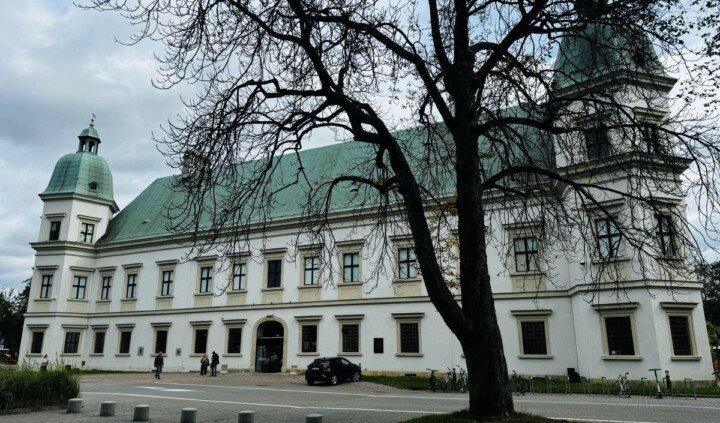 U-jazdowski CSW Centrum Sztuki Współczesnej Zamek Ujazdowski