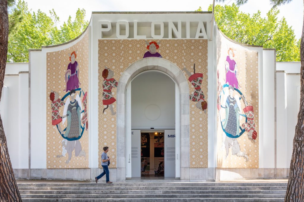 Małgorzata Mirga-Tas na 59. Biennale di Venezia