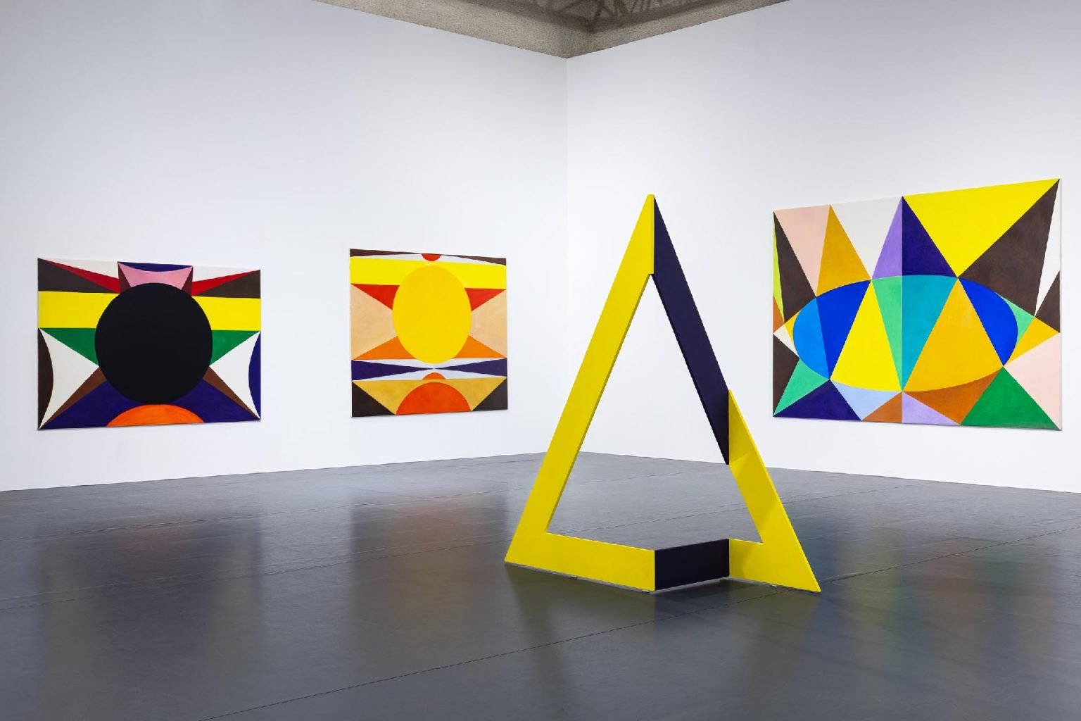 Equinox. Kinga Nowak